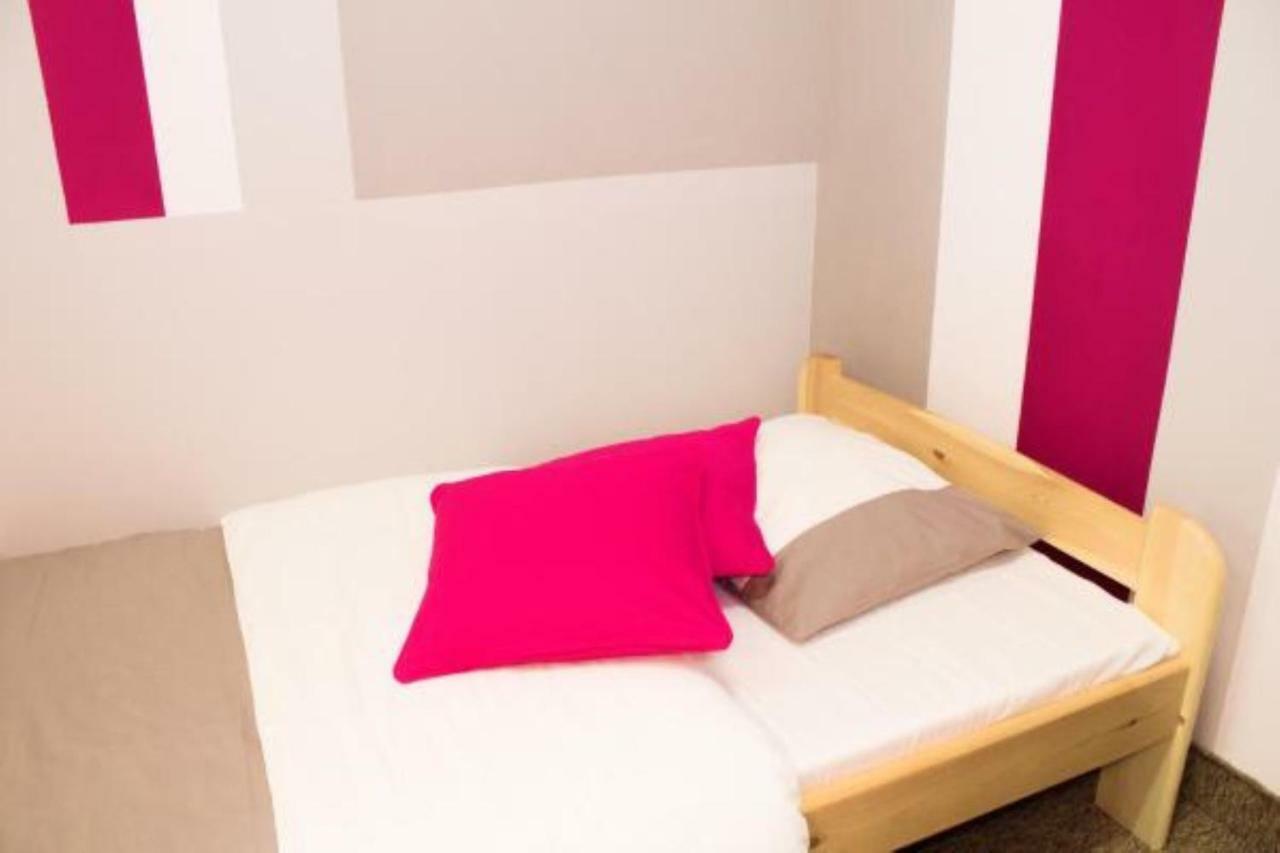 Amnezja Hostel Wrocław Extérieur photo